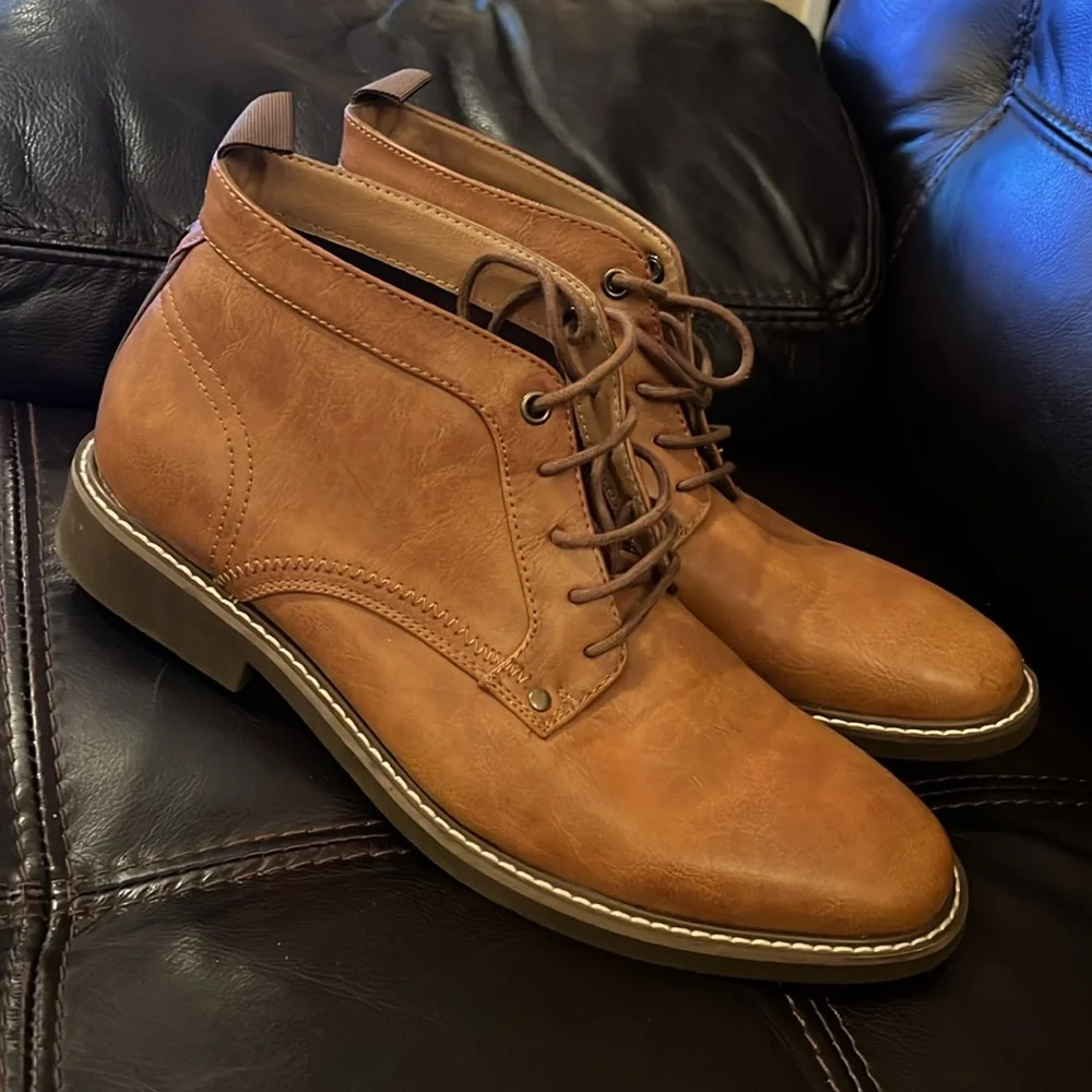 GUESS men’s leath ankle shoes - Picture 2 of 8